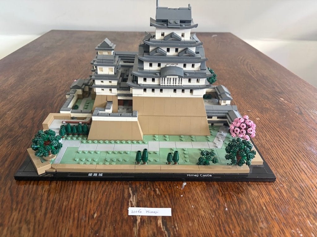 LEGO 21060 Himeji Castle, Lego, Ophalen of Verzenden, Zo goed als nieuw, Compleet