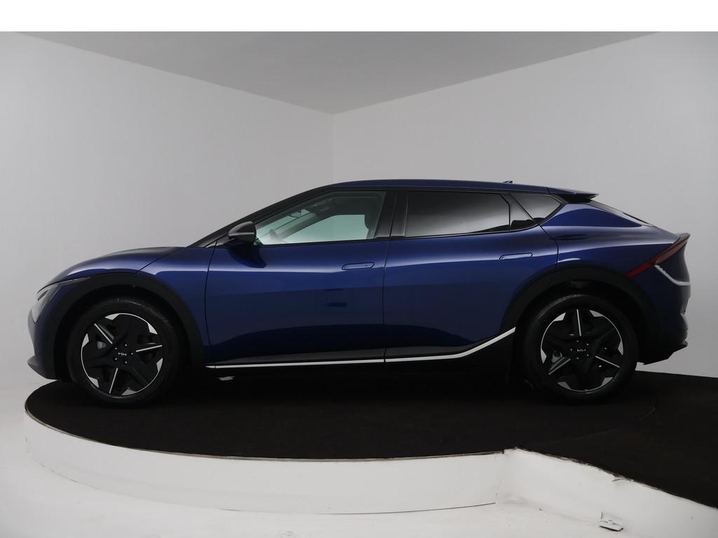 Kia Ev6 Light Edition 63 kWh | Company Car| 10 Jaar Garantie, Auto's, Kia, 12 maanden, Achterwielaandrijving, Blauw, Leder en Stof