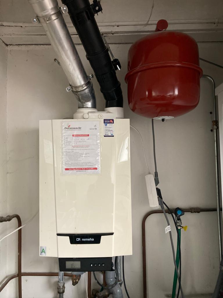 Remeha Tzerra Ace CV-ketel (2019), Ophalen, 30 tot 80 cm, Gebruikt, Cv-ketel of Combi-ketel