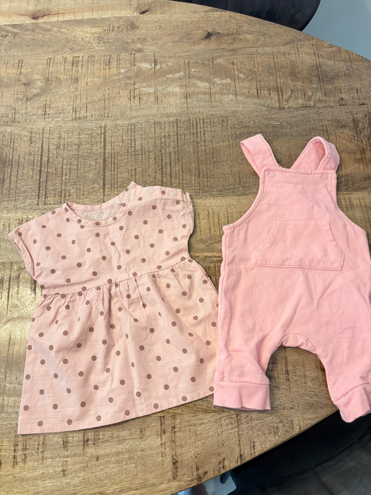 Jurkje en tuin broek maat 62, Ophalen, Zo goed als nieuw, Meisje, Jurkje of Rokje
