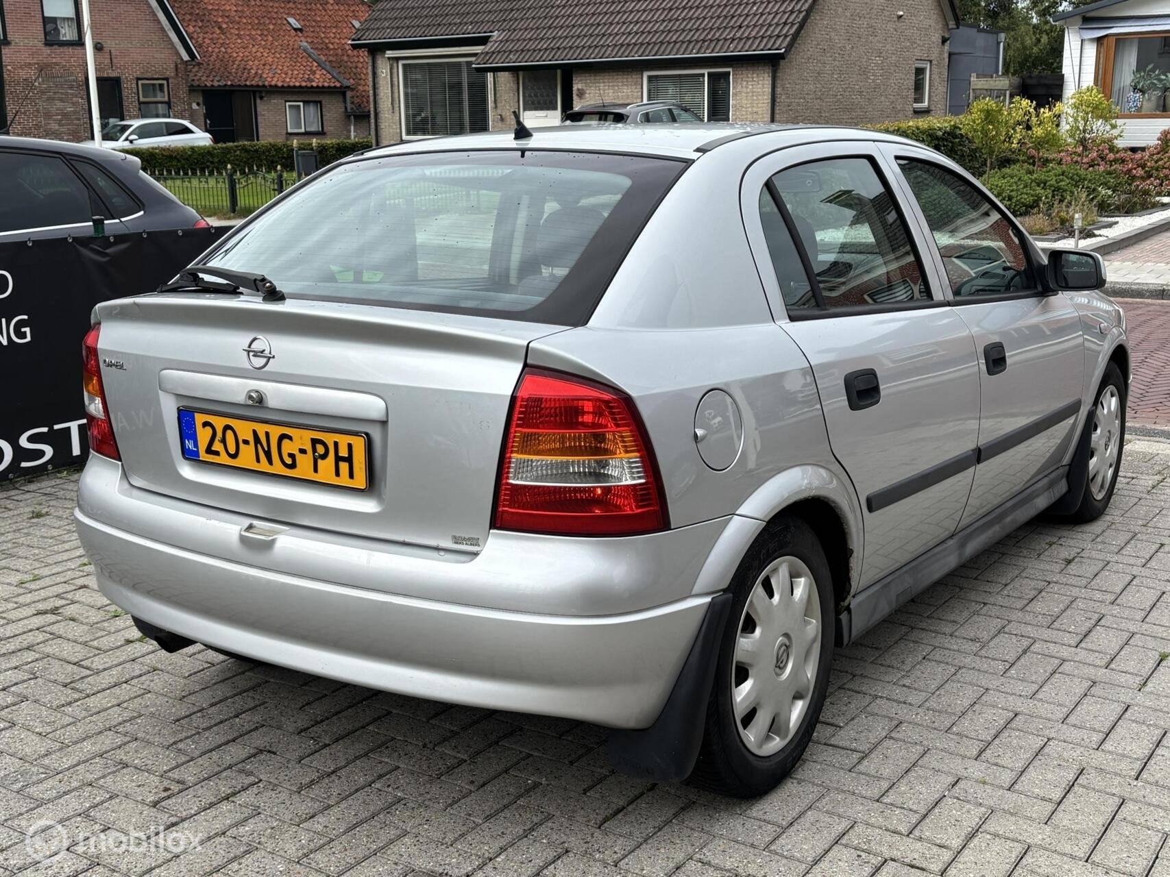 Opel Astra 1.6 GL apk | airco | koopje | export ?, Voorwielaandrijving, 1063 kg, Gebruikt, 4 cilinders