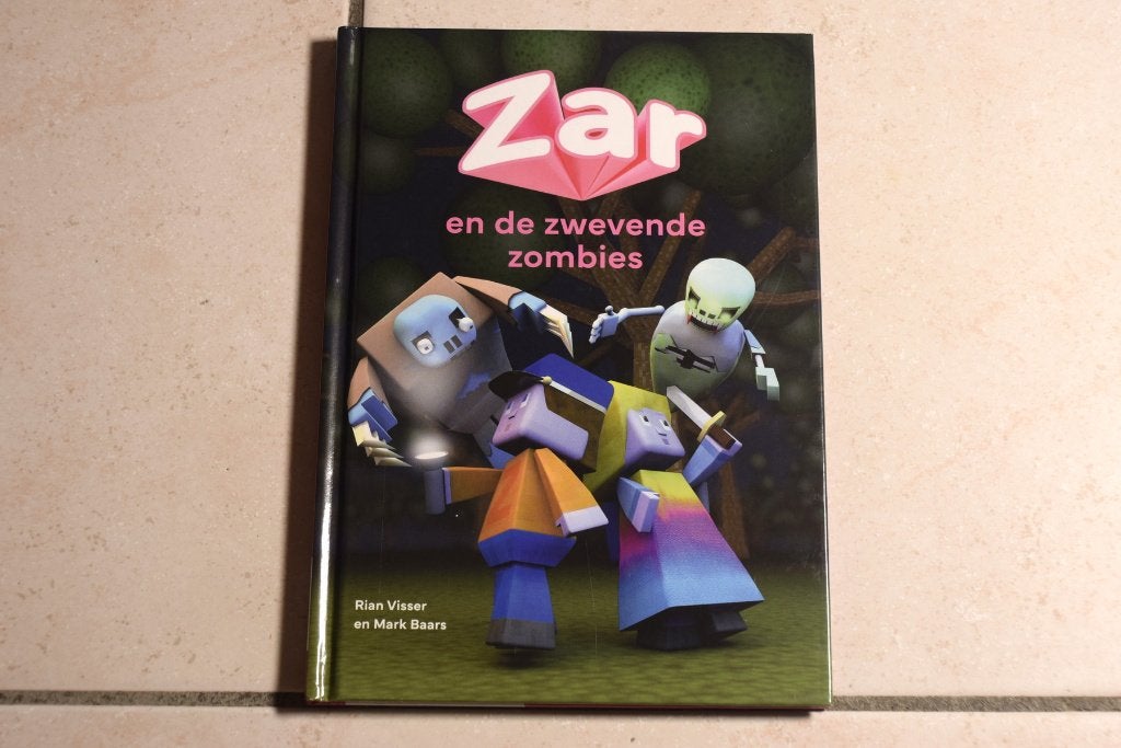 Zar en de zwevende zombies / Rian Visser AVI E4, Ophalen of Verzenden, Gelezen, Fictie algemeen
