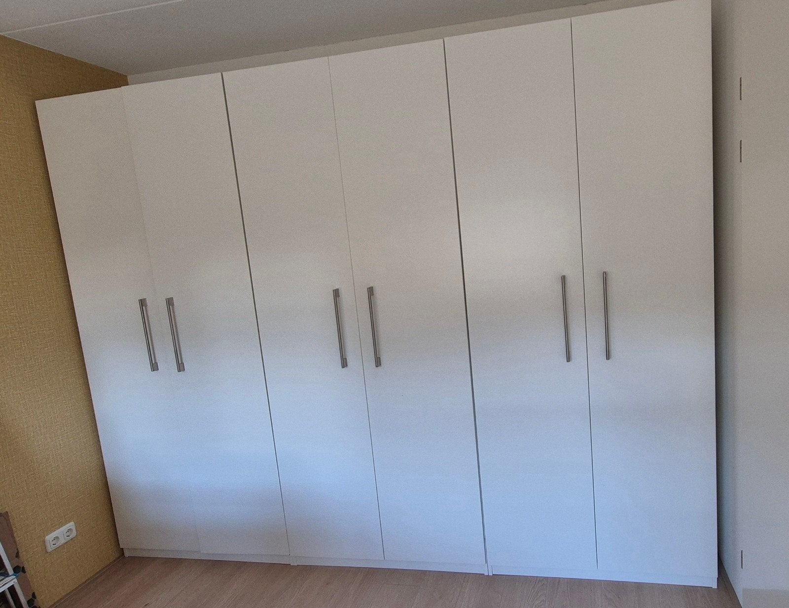 Witte Ikea Pax kledingkast met deuren, lades en planken, Ophalen, Gebruikt, 200 cm of meer, Met lade(s)