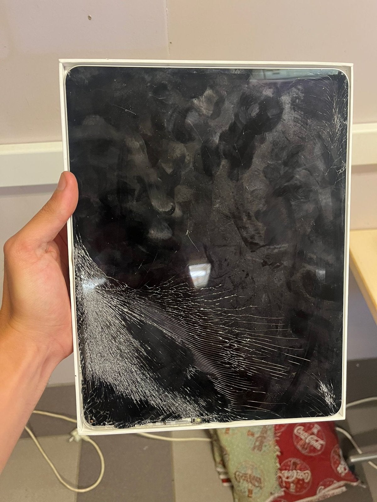 Defecte Apple iPad Pro 12.9 (3e generatie) 64GB Wi-Fi + Cel, 13 inch of meer, Ophalen of Verzenden, Apple iPad Pro, Niet werkend
