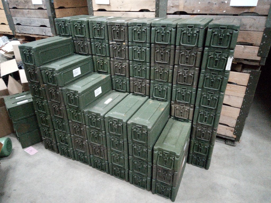 Munitiekist staal middelgroot (Ruim op voorraad), Ophalen of Verzenden, Landmacht, Nederland
