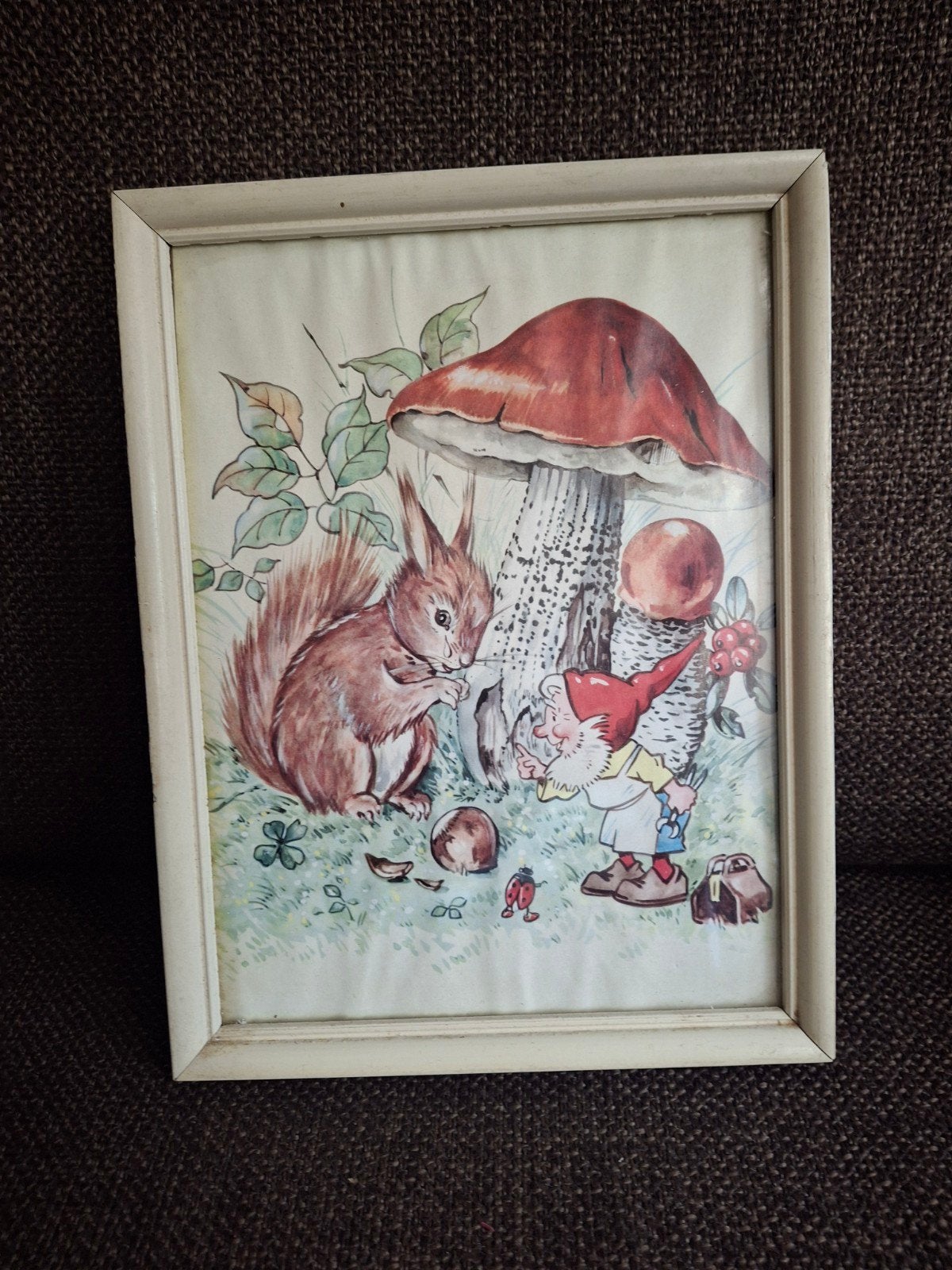 Vintage houten fotolijst met afbeelding kabouter met paddest, Ophalen of Verzenden, Huis en Inrichting