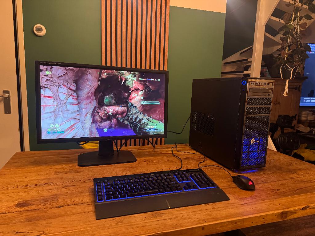 Krachtige PC + 4K Gaming Monitor – Direct klaar voor gebruik, Gebruikt, Virtual Reality, HDD, Intel Core i7