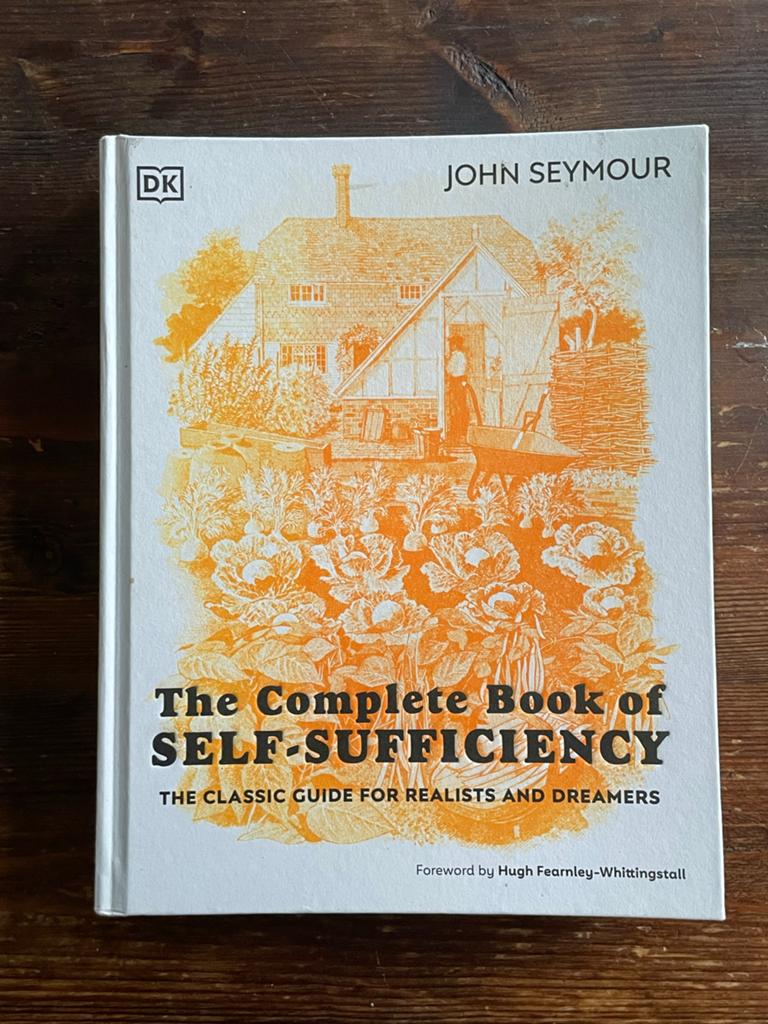 The Complete Book of Self-Sufficiency - John Seymour, Boeken, Ophalen, Gelezen, Moestuin