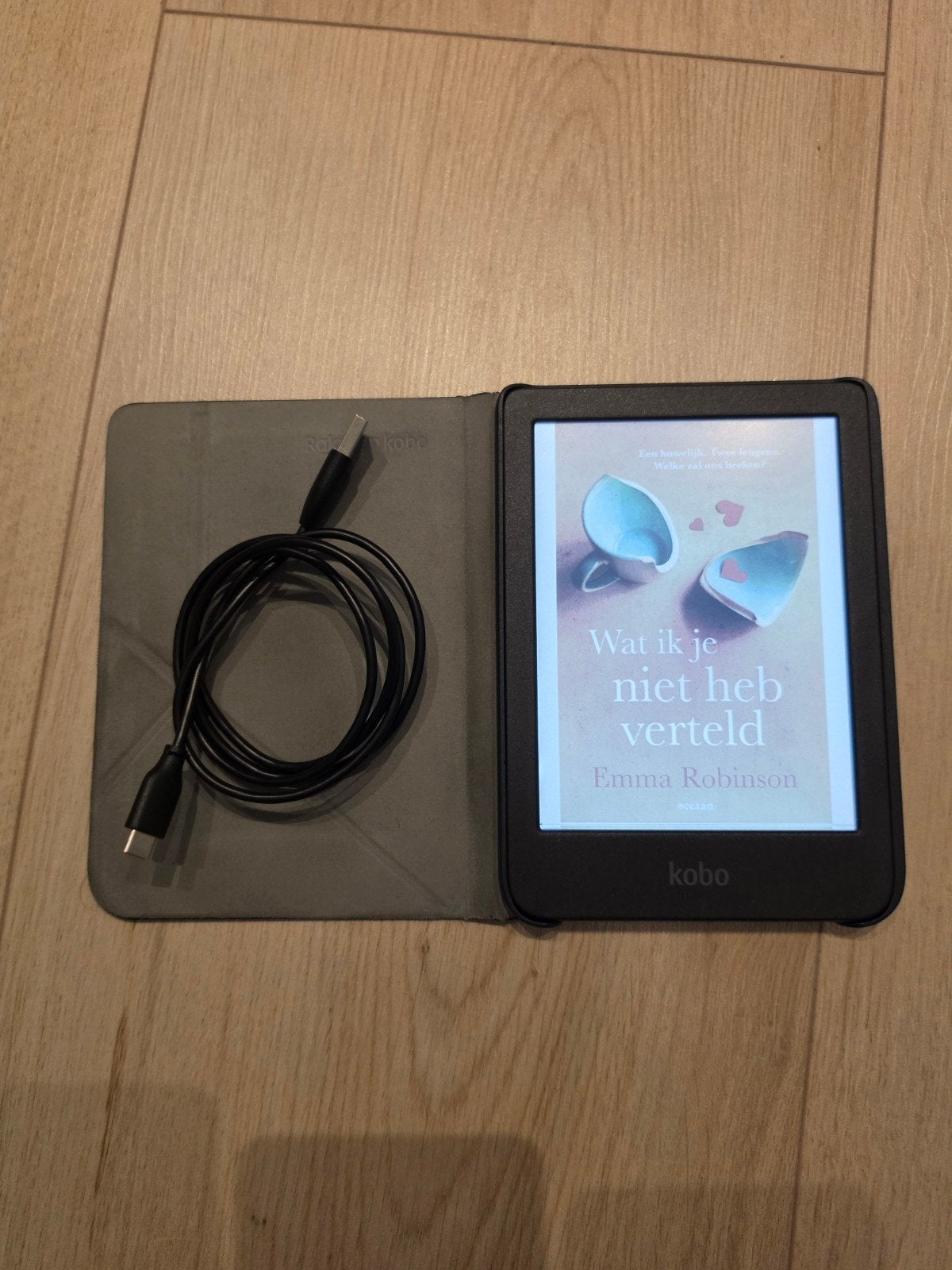 KOBO Clara Colour Zwart - 16 GB - Zeer goede staat, Ophalen, Kobo clara colour, 6 inch of minder, Zo goed als nieuw