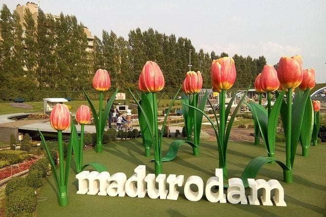 Madurodam tickets geldig t/m 31 maart 2027, 15 euro per stuk, Drie personen of meer, Ticket of Toegangskaart