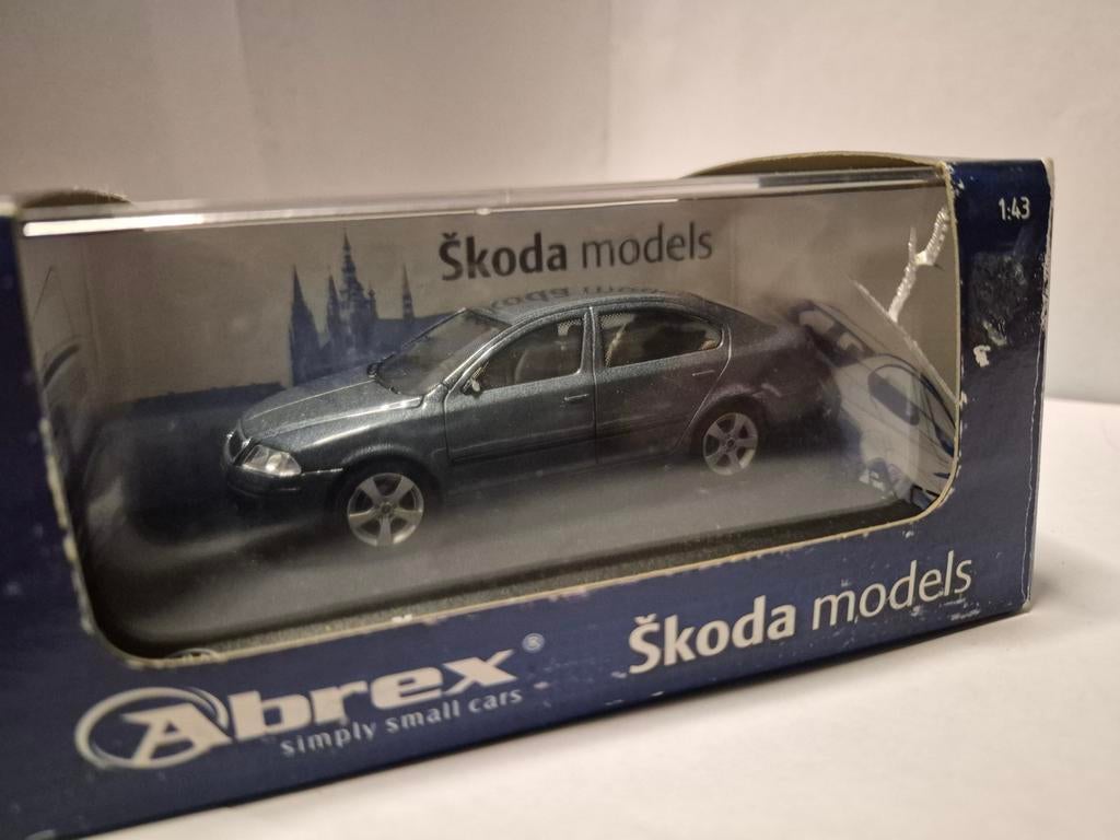 Skoda Octavia, Hobby en Vrije tijd, Modelauto's | 1:43, Ophalen of Verzenden, Gebruikt, Auto, Overige merken