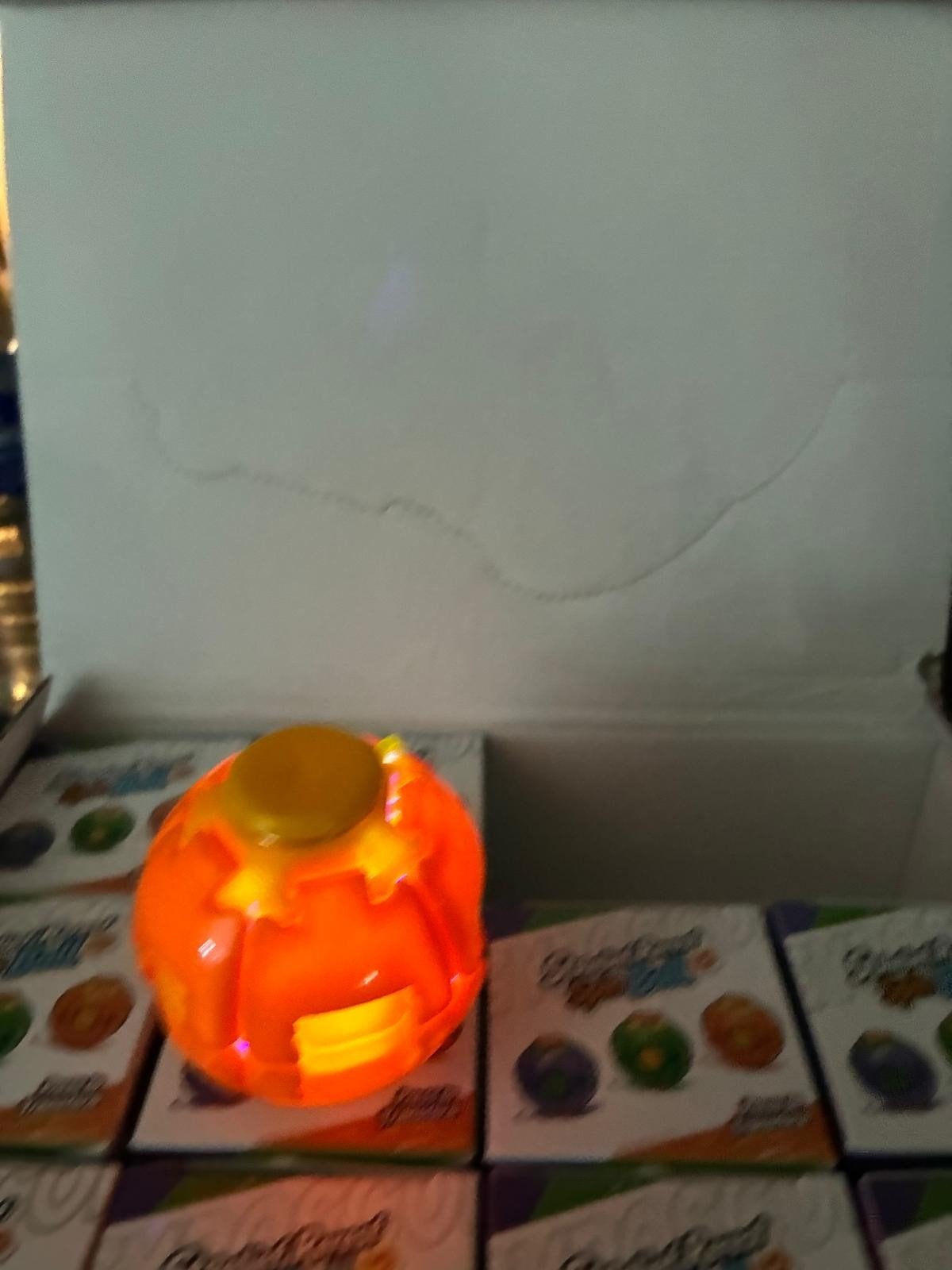 Nieuwe rage!! Spinners ball met licht., Verzamelen, Ophalen, Nieuw