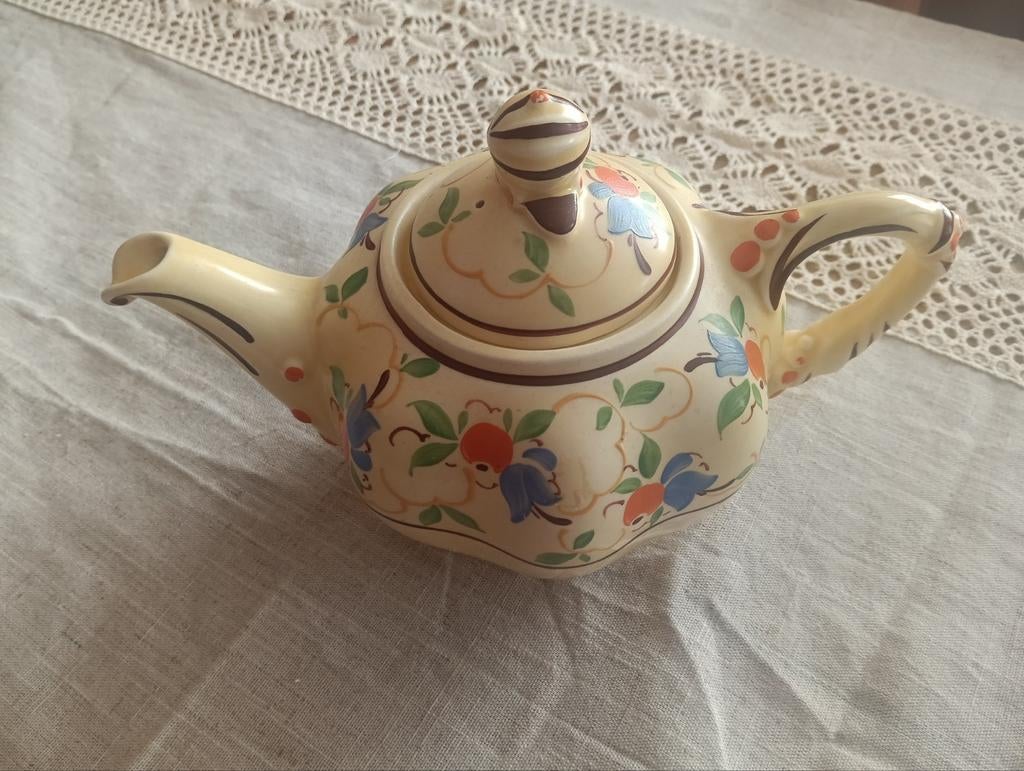 theepot (jaren 20/30), Ophalen