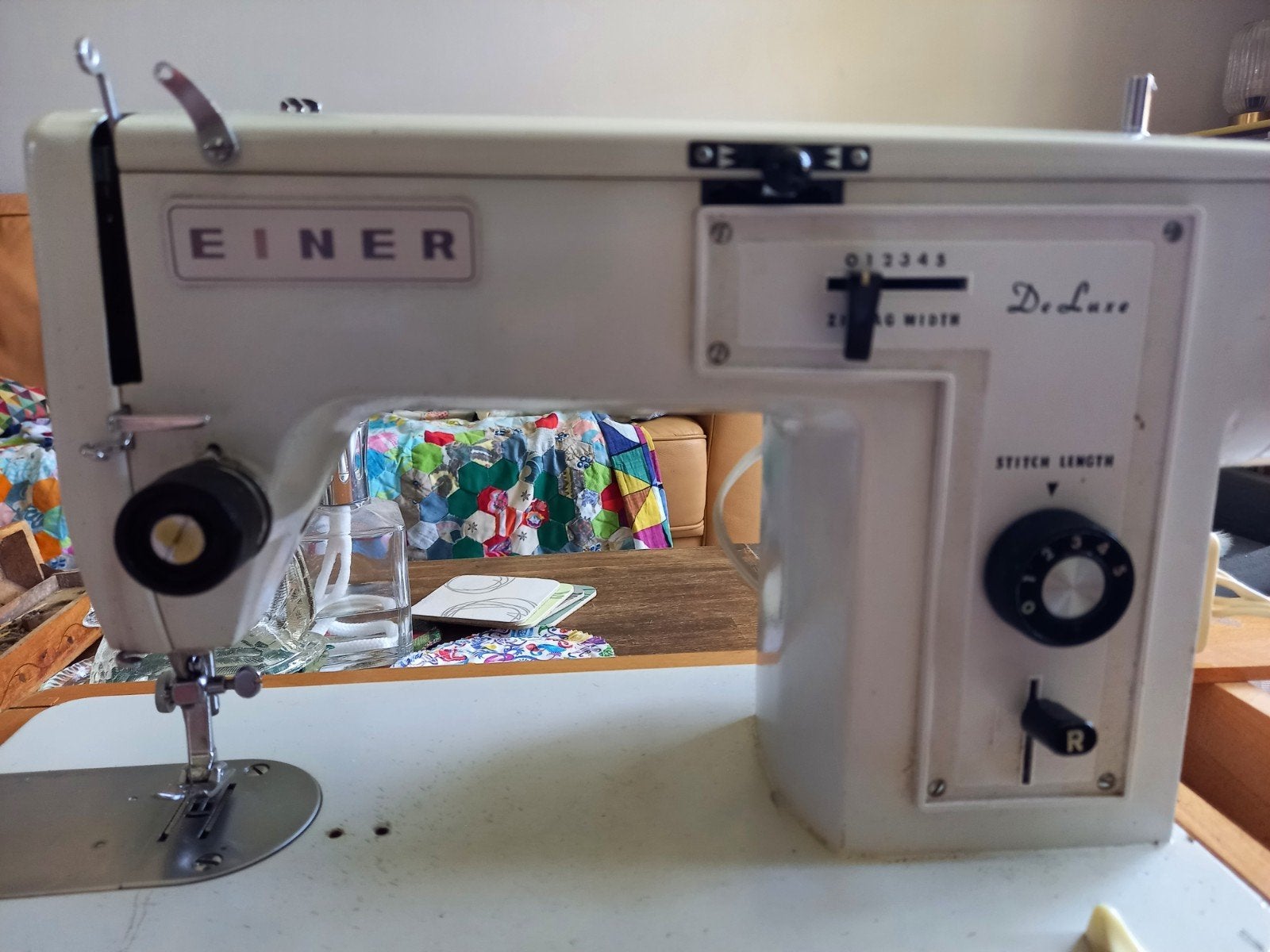Einer De Luxe Naaimachine, Hobby en Vrije tijd, Naaimachines en Toebehoren, Ophalen, Gebruikt, Naaimachine, Overige merken