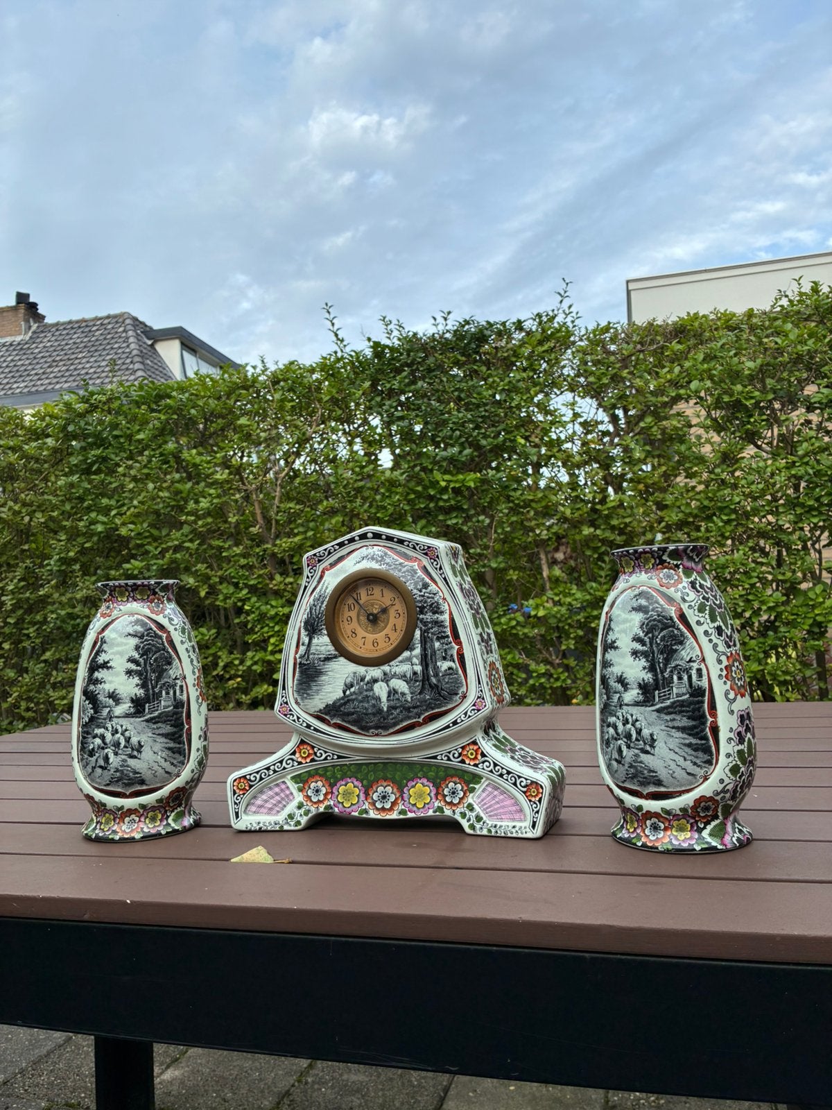 Vintage porseleinen klokkenstel uit Maastricht, Antiek en Kunst, Ophalen of Verzenden