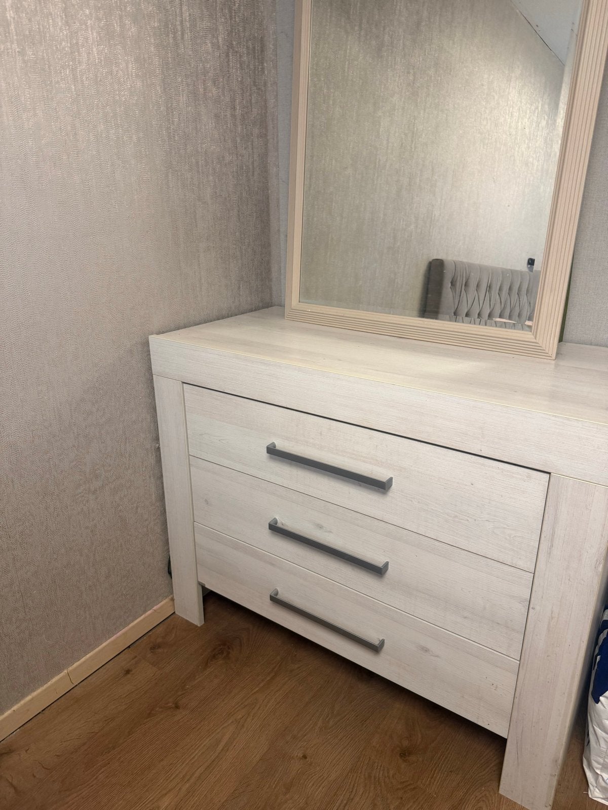 Gratis ladekast/commode, Ophalen, Gebruikt, 50 tot 100 cm, 3 of 4 laden