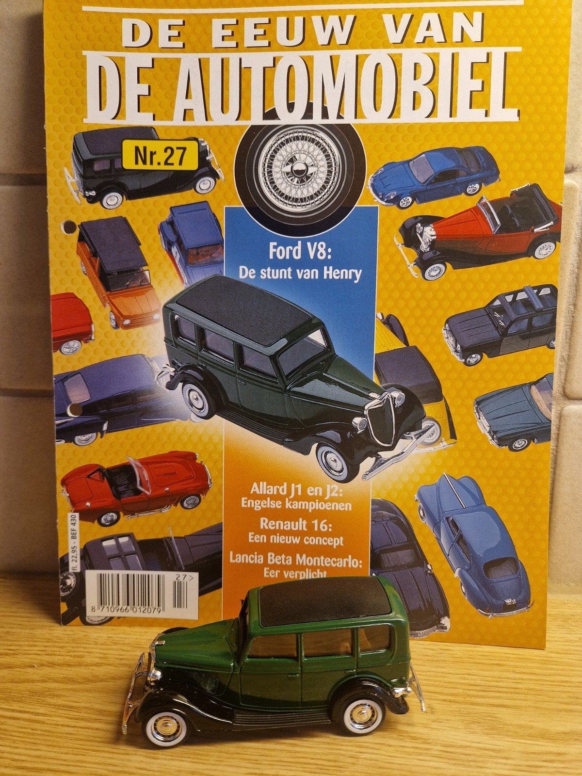 solido ford V8 1938 tijdschrift doosje, Ophalen of Verzenden, Zo goed als nieuw, Auto, Solido