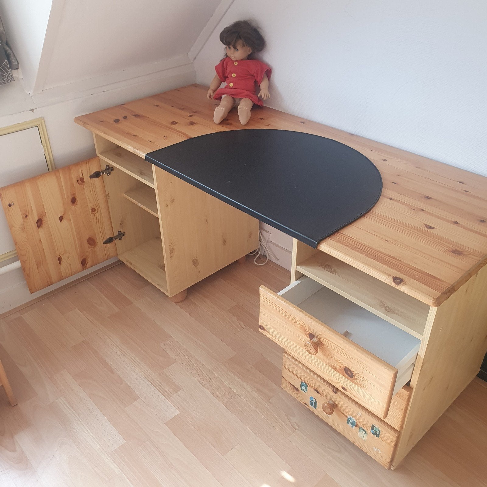 Houten bureau met opbergruimte en lades, Ophalen, Met lades, Gebruikt, Hout