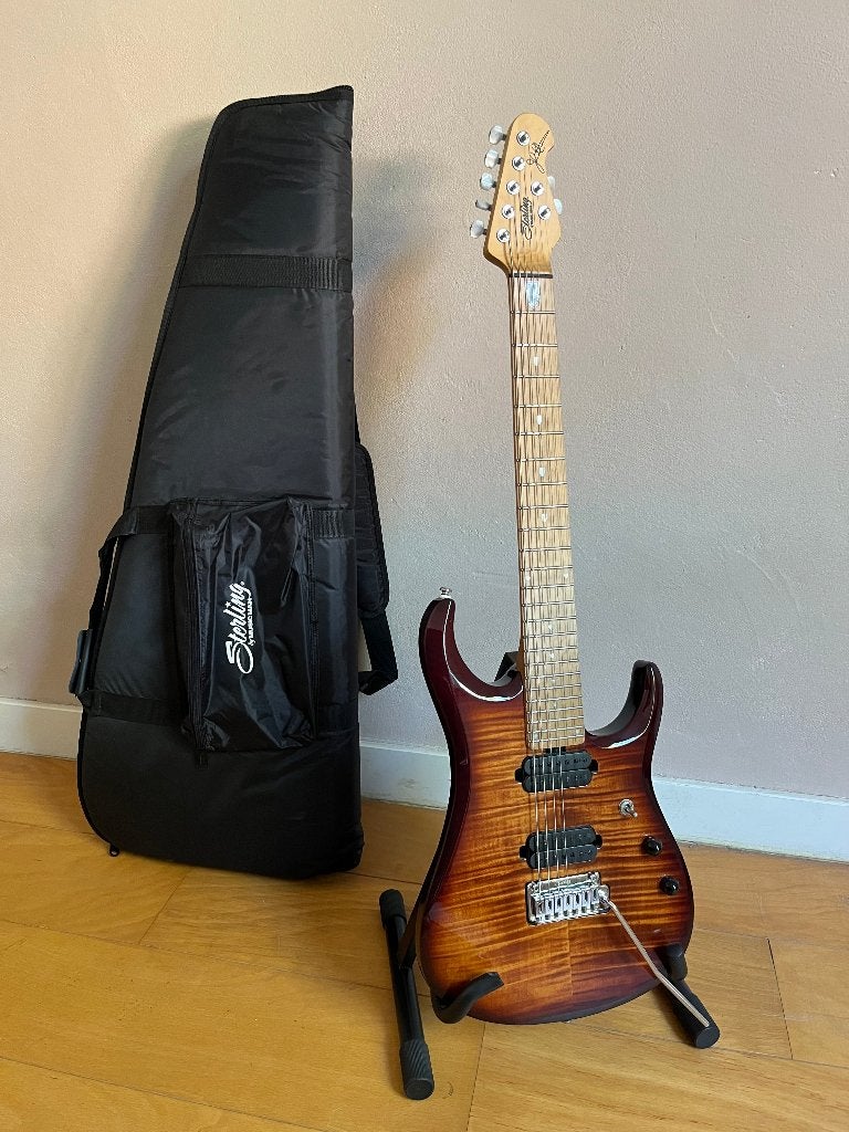 Sterling by Music Man John Petrucci 7 String JP157, Ophalen, Zo goed als nieuw, Solid body, Overige merken