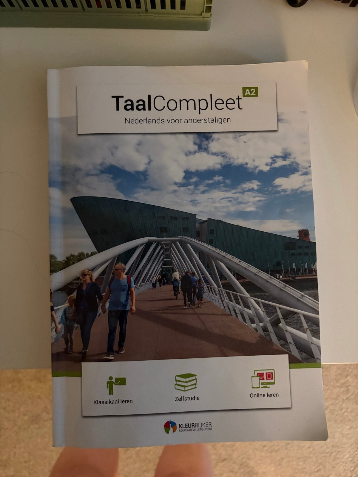 TaalCompleet A2: Nederlands voor anderstaligen + online, Boeken, Studieboeken en Cursussen, Ophalen of Verzenden, Alpha, Zo goed als nieuw