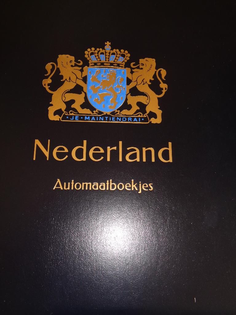 Complete verzameling postzegelboekjes in DAVO, Postzegels en Munten, Postzegels | Nederland, Ophalen of Verzenden, Na 1940, Postfris