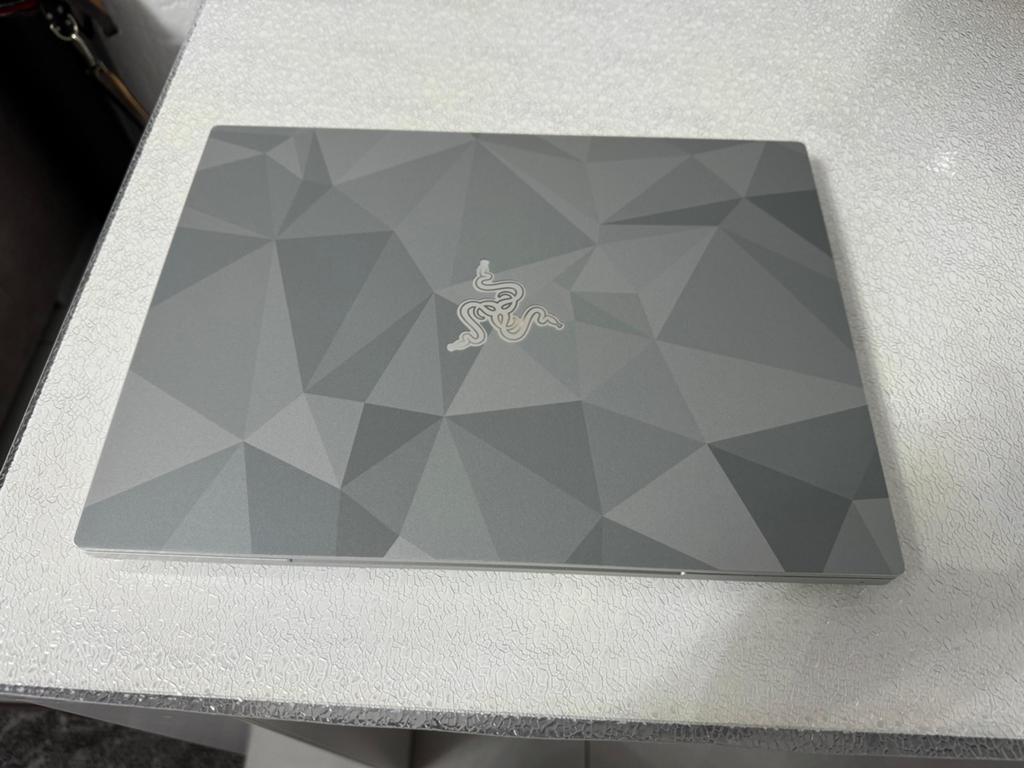 Razer Blade 14 RTX 4070 Gaming laptop, Computers en Software, Windows Laptops, Zo goed als nieuw, 14 inch, SSD, 4 Ghz of meer