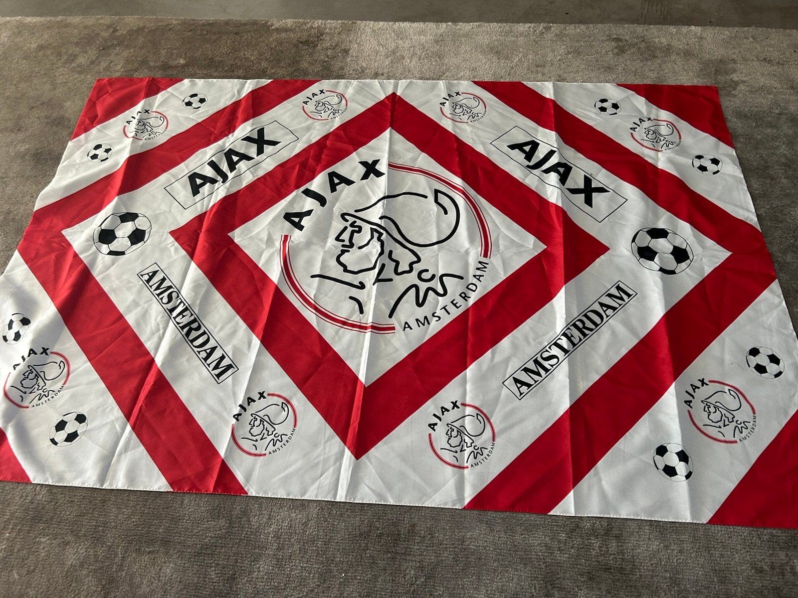 Ajax. Vlag.   150::/100, Ophalen of Verzenden, Nieuw