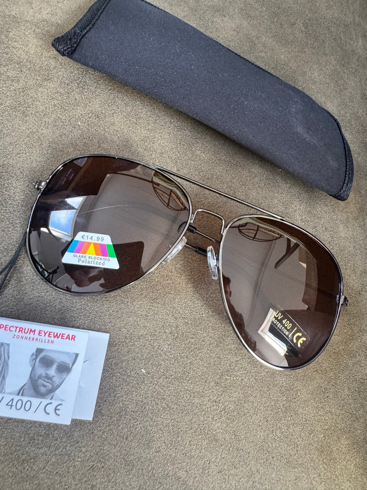 Nieuwe Zonnebril polarized met UV400 Bescherming en Hoesje, Overige merken, Zonnebril, Bruin, Nieuw