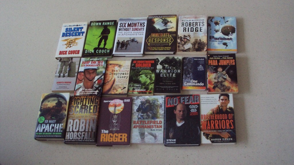 boeken special forces para commando, Verzamelen, Ophalen of Verzenden, Landmacht, Nederland, Boek of Tijdschrift