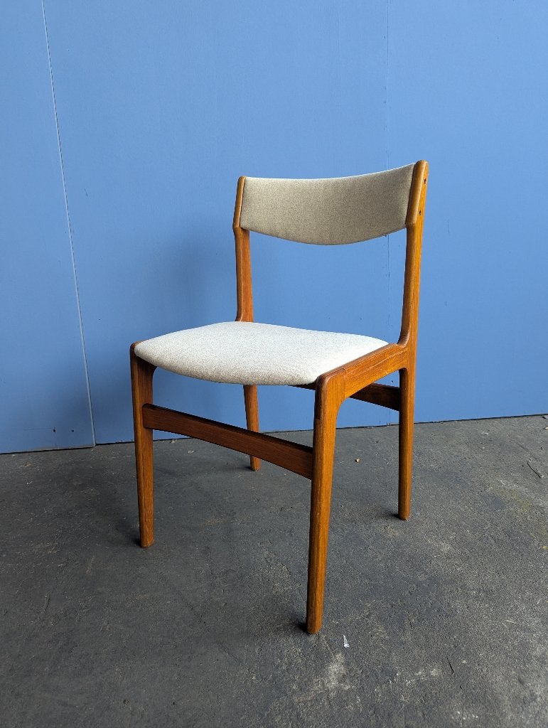 Vintage teak eetstoelen, Erik Buch, Denemarken 1960s, Ophalen, Vintage, Deens design, Danish design chairs Erik Buch, Bruin, Zo goed als nieuw