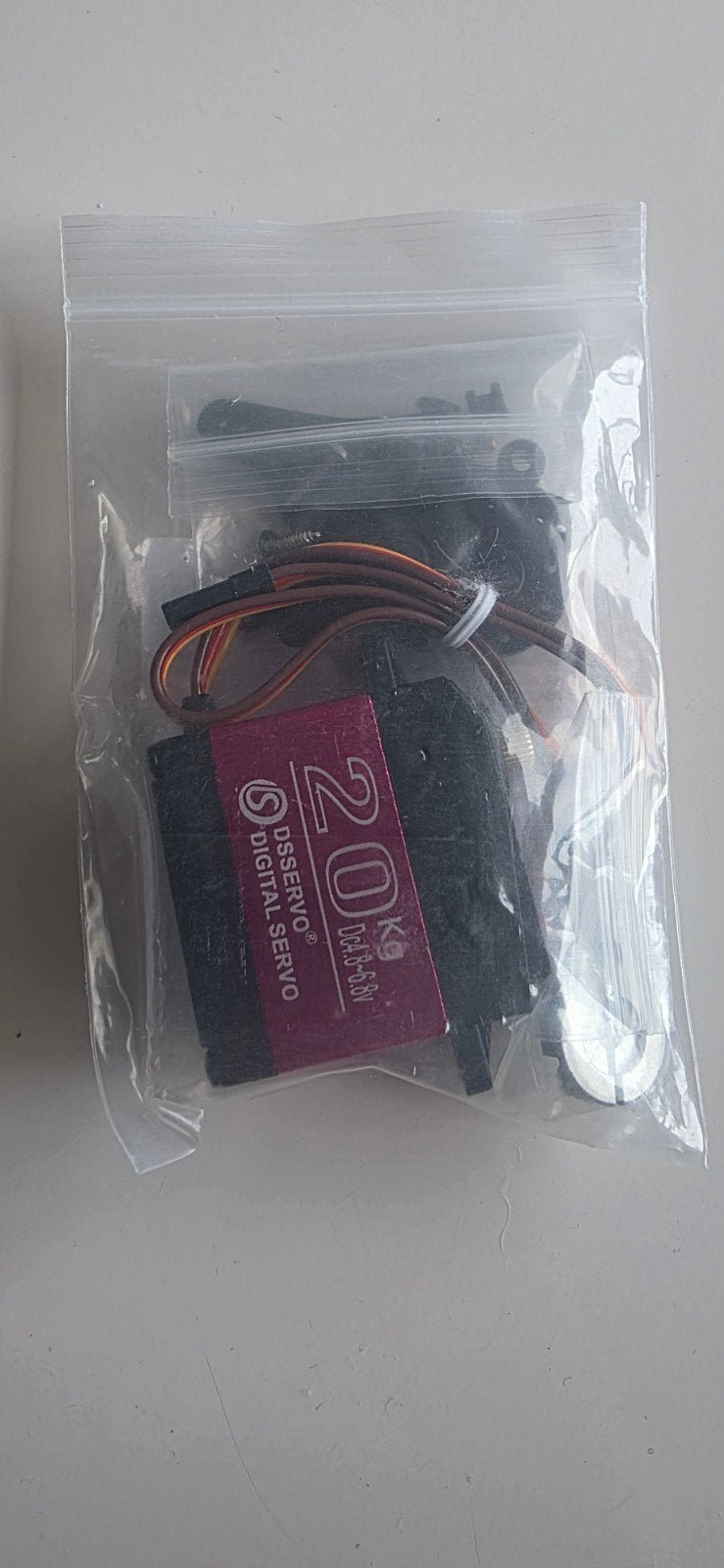 DS SERVO 20KG Digitale Servo Nieuw in Verpakking, Ophalen of Verzenden, Nieuw