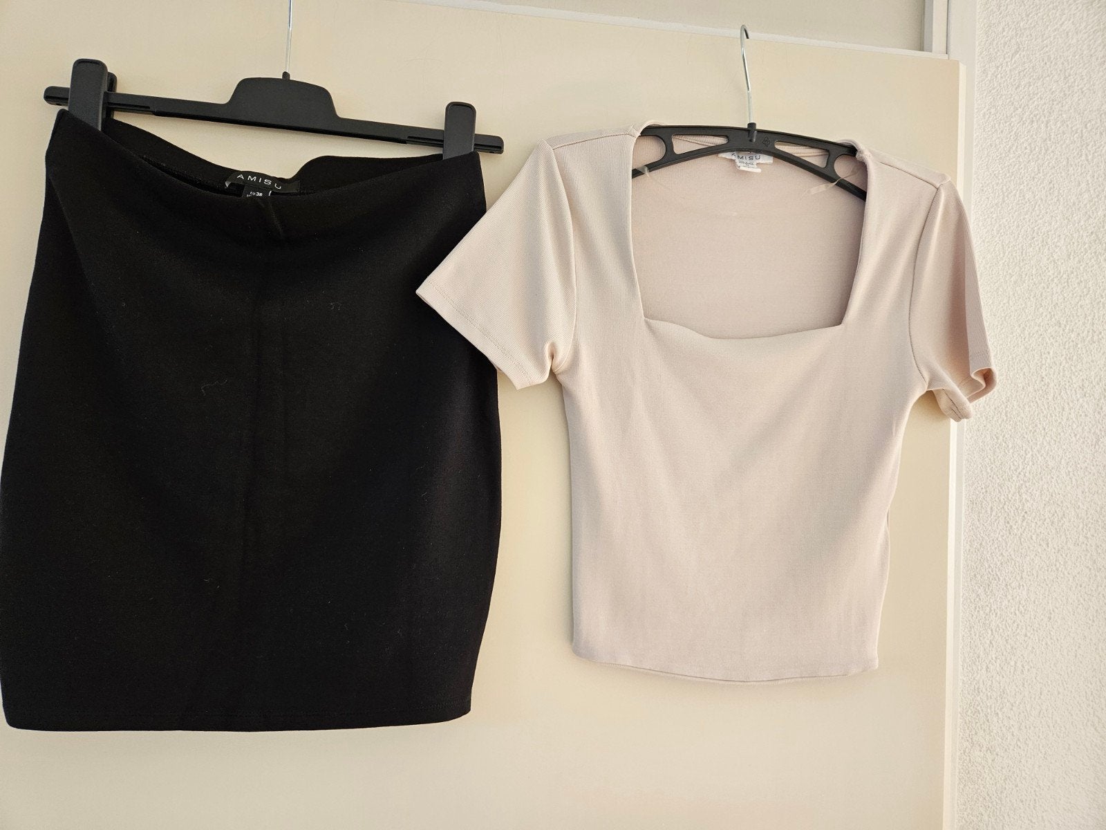 Als nieuw: prachtig set Amisu mt 38/M, Ophalen of Verzenden, Zo goed als nieuw, Maat 38/40 (M)