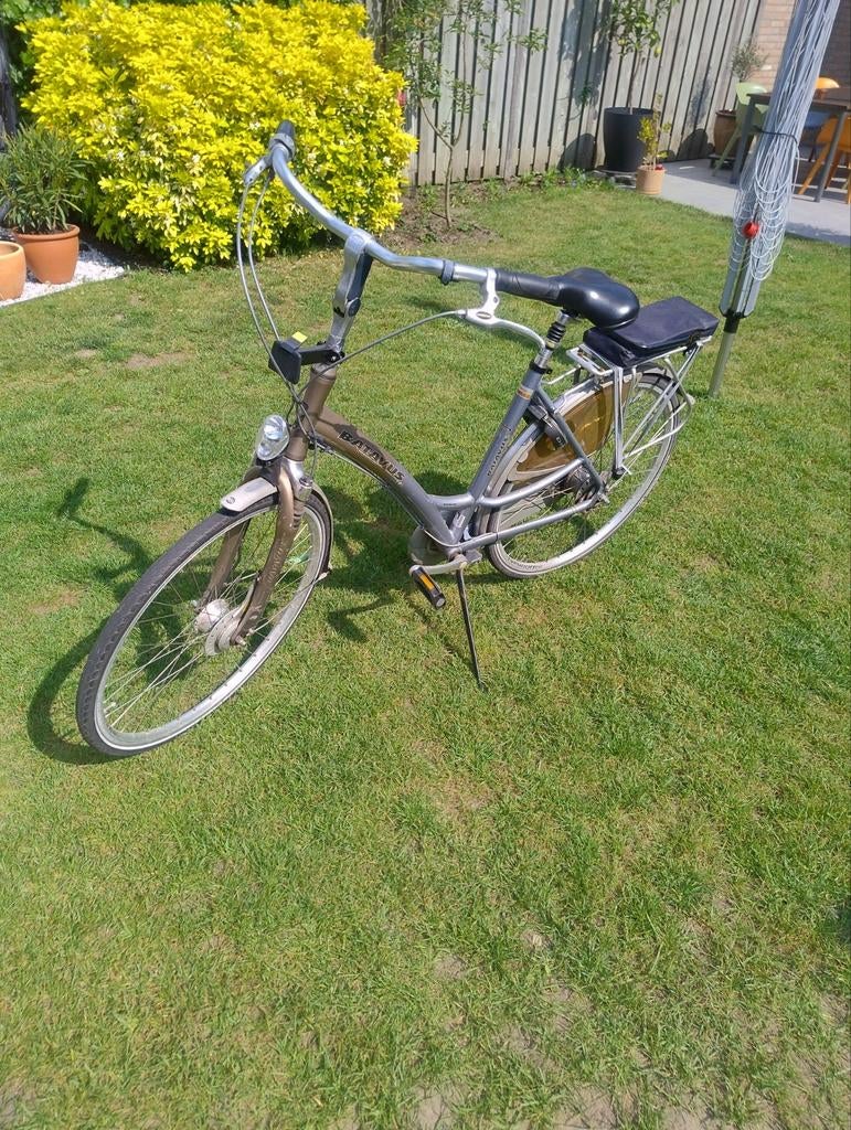 Batavus damesfiets, Ophalen, Gebruikt, Velgrem, Versnellingen