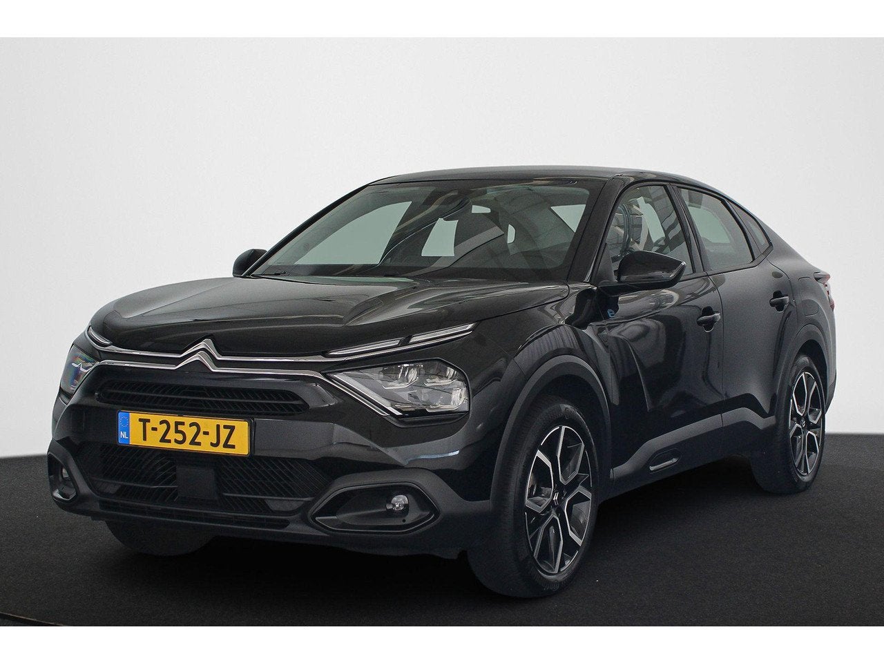 Citroën Ë-C4 X Feel Pack 50 kWh Camera Apple CarPlay SOH 9, Auto's, Citroën, Automaat, 136 pk, Gebruikt, E-C4 X