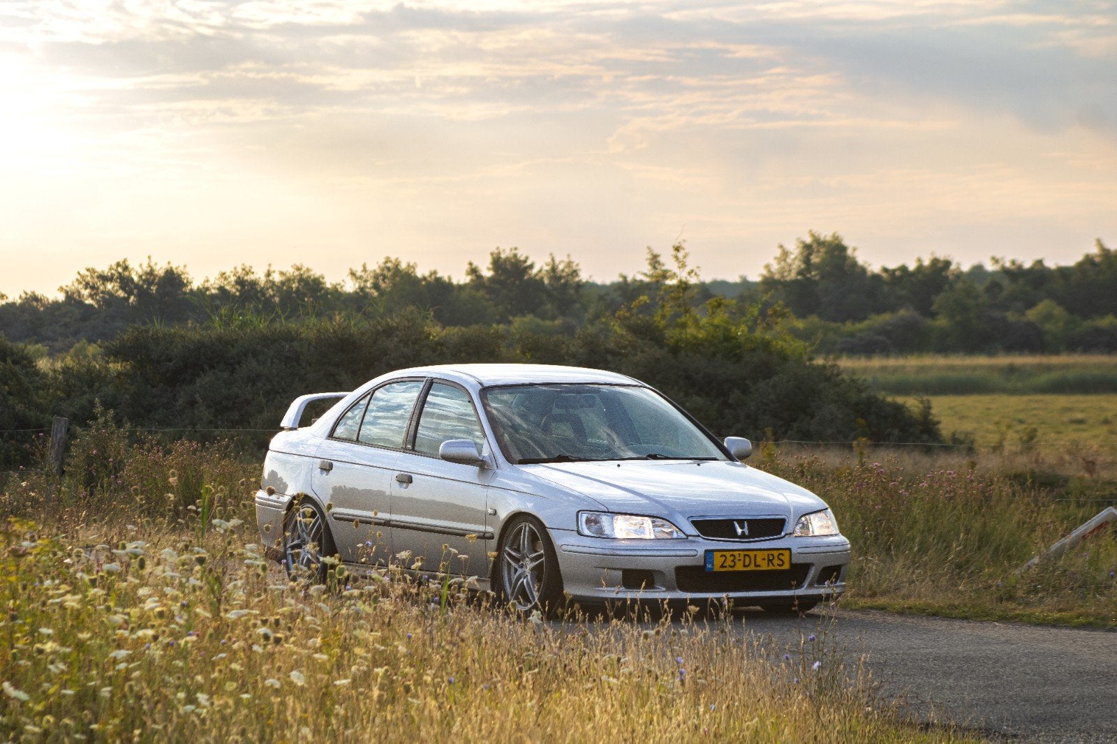 Honda Accord 1.6 I S 1999 Grijs, Auto's, Voorwielaandrijving, 4 cilinders, 1590 cc, Origineel Nederlands