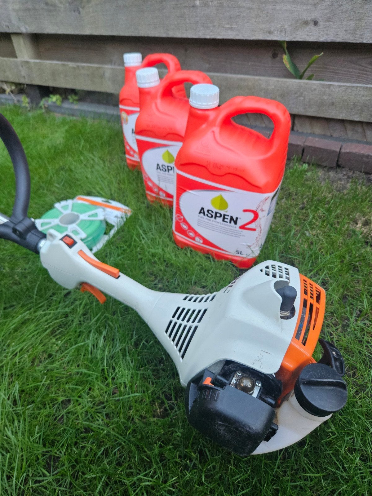 Stihl FS 38 motor bosmaaier/kantenmaaier met 3x Aspen2, Tuin en Terras, Ophalen, Benzine