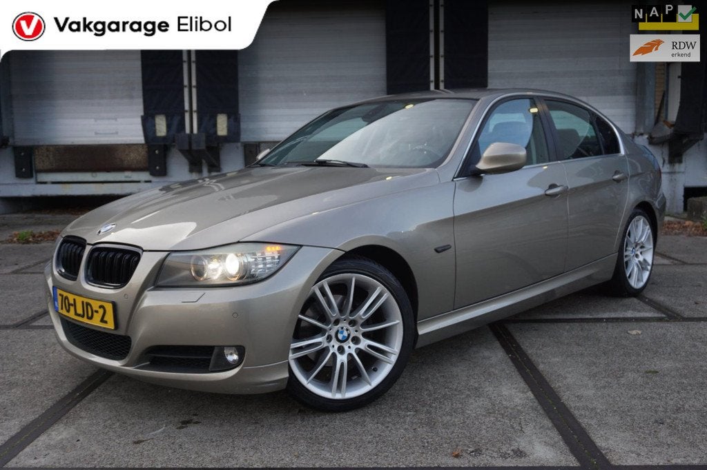 BMW 3-serie 318i Business Line Style * Nw Koppeling set + Mo, Auto's, BMW, Euro 5, Achterwielaandrijving, Zwart, Beige