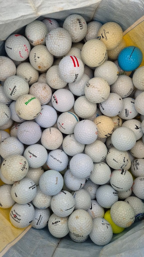 Golfballen, Sport en Fitness, Ophalen of Verzenden, Gebruikt, Bal(len), Overige merken
