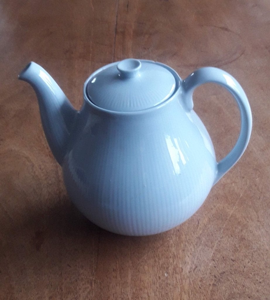Arabia Finland Sointu Koffiepot Lichtblauw, Kaj Franck 1949, Antiek en Kunst, Ophalen
