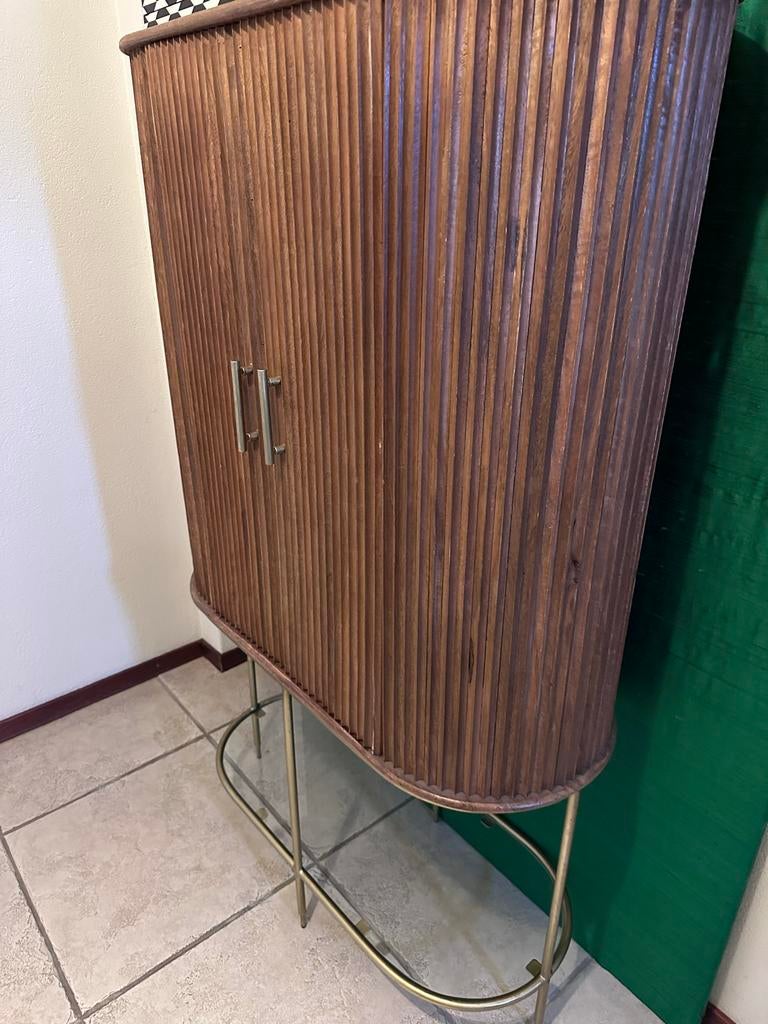 Vintage geribbelde houten kast op gouden onderstel, Huis en Inrichting, Ophalen, Gebruikt
