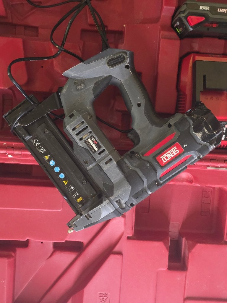 Senco Fusion F-18XP Accu Bradtacker 18V, Ophalen of Verzenden