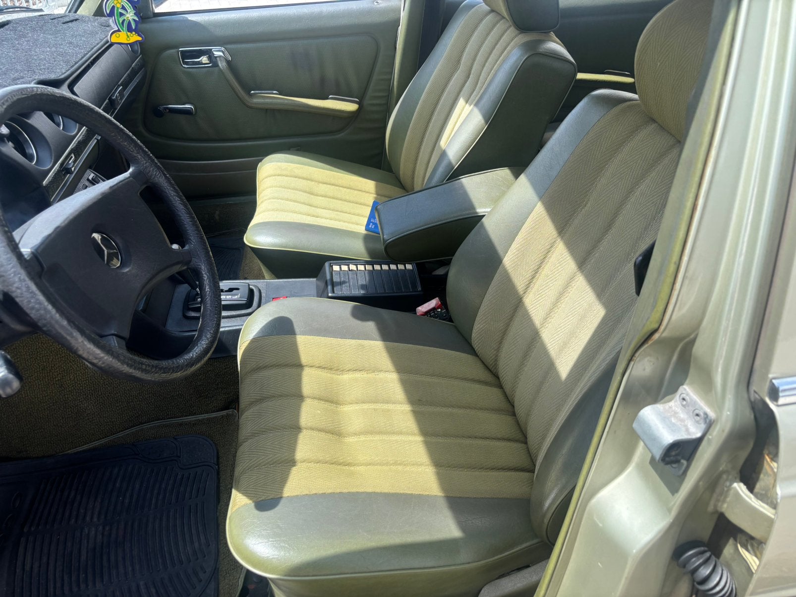 Mercedes 230 TE Kombi automaat uit 1982, foto 8