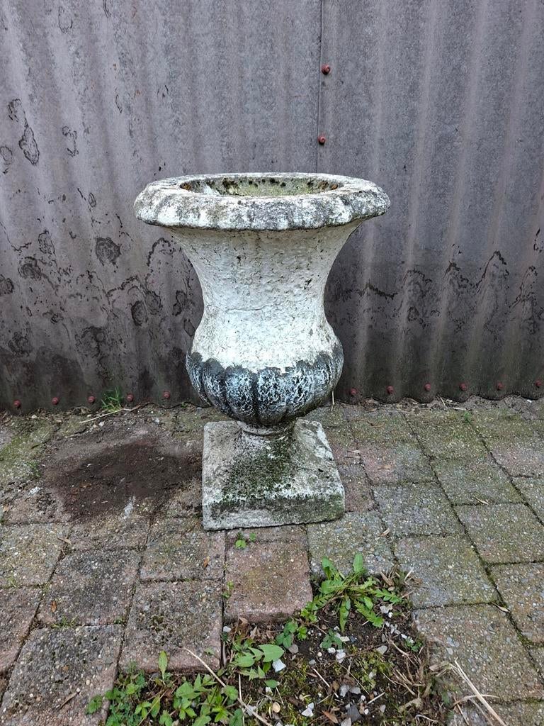 Betonnen Tuinvaas - 60 cm hoog, 40 cm breed, Ophalen