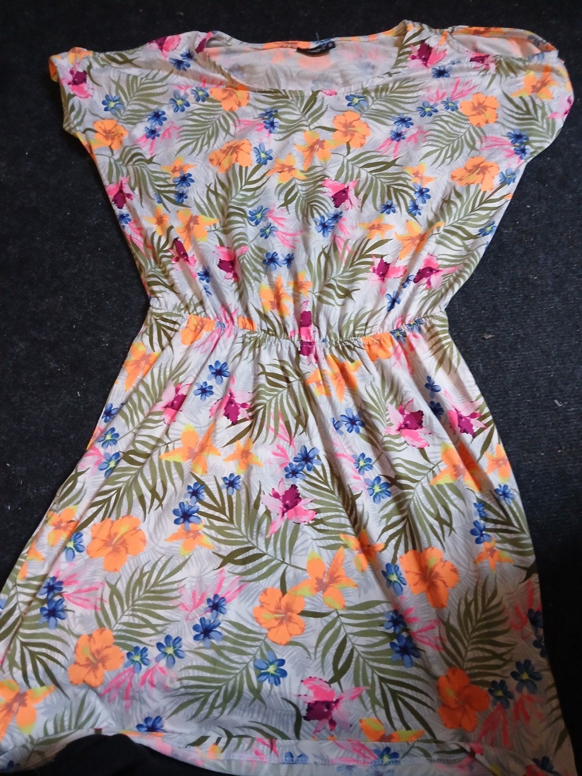 Zomerjurk met bloemenprint en elastische taille, Ophalen, Jeninga, Meerkleurig, Knielengte