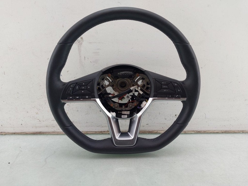 Stuur Nissan Juke (F16) (2019-08/..) 48430HS04C, Gebruikt, Postoffice@zf.com, Löwentaler Straße 20, Friedrichshafen 88046, , Duitsland