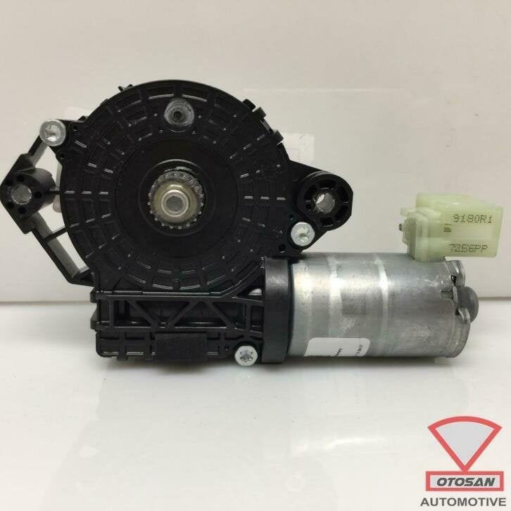 vw tiguan 2018 passat audi schuifdak motor 3g9877795f, Gebruikt, Volkswagen, Volkswagen AG, Berliner Ring 2
38440  Wolfsburg, DE