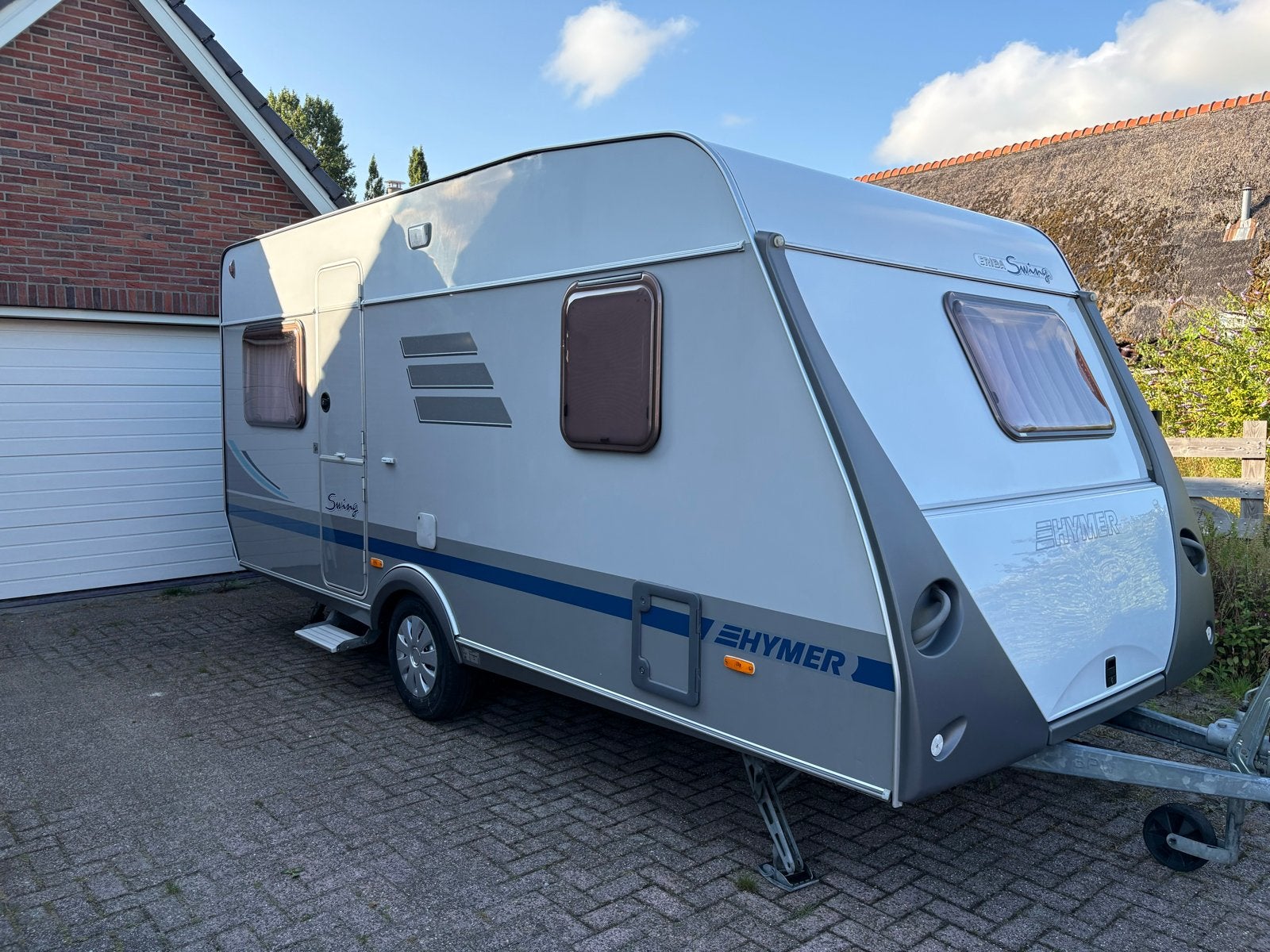Eriba Hymer 465 - Zeer nette caravan met voortent, Rondzit, Frans bed, Particulier, Hymer