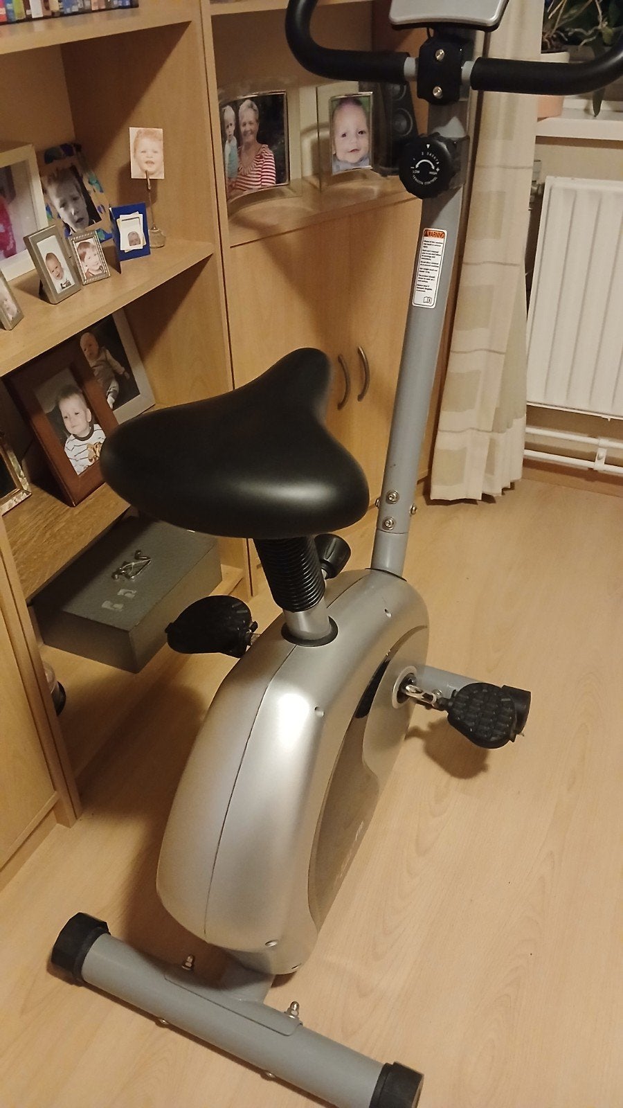 Hometrainer EasyFit by Weslo - Perfect voor thuis trainen, Ophalen, Zo goed als nieuw, Metaal, Benen