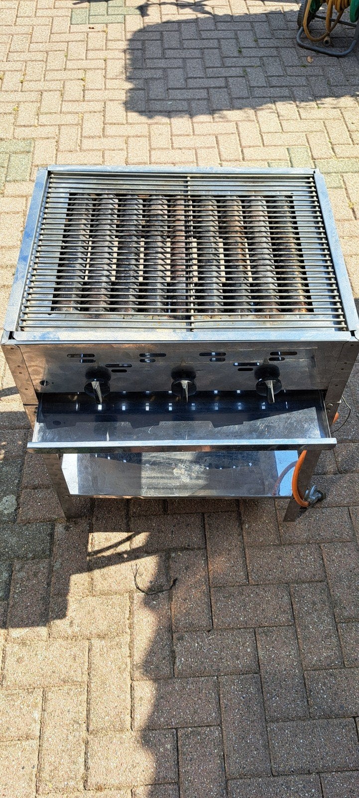 Slagers BBQ, Ophalen, Gebruikt