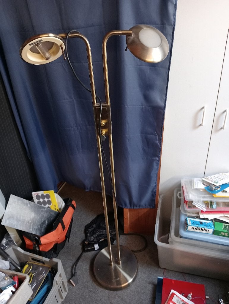 staande schemerlamp van Jan Bouvrie, Huis en Inrichting, Lampen | Vloerlampen, Ophalen, Zo goed als nieuw, Metaal, 150 tot 200 cm